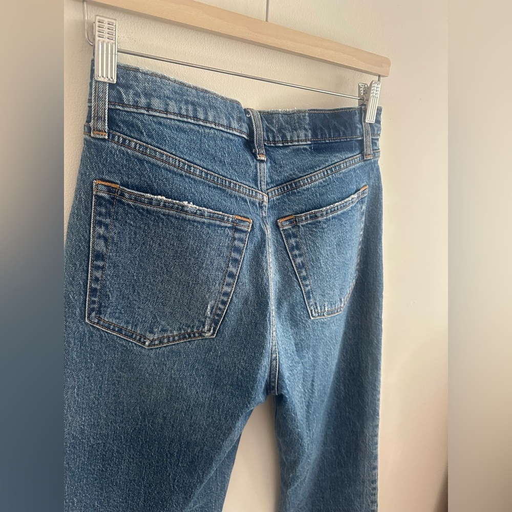 Abercrombie and Fitch the Dad high rise Jean size 2 - Picture 8 of 10